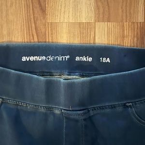 Size 18 A stretchy jeans